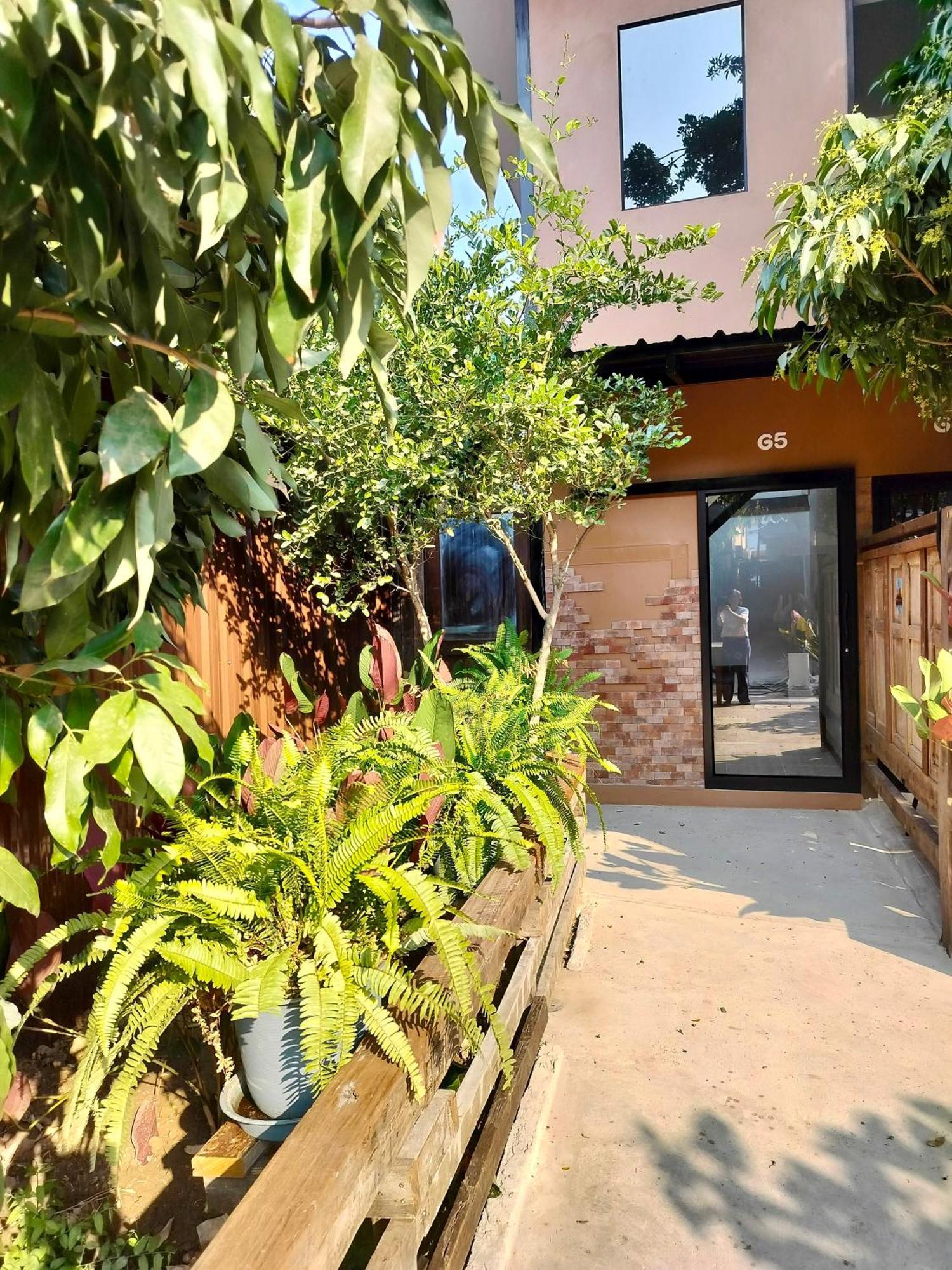 Oldy De Garden Apart otel Chiang Mai Dış mekan fotoğraf
